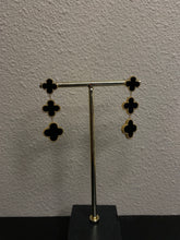 Afbeelding in Gallery-weergave laden, Clover earrings black
